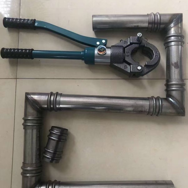 桦南鑫亿呈冷却管